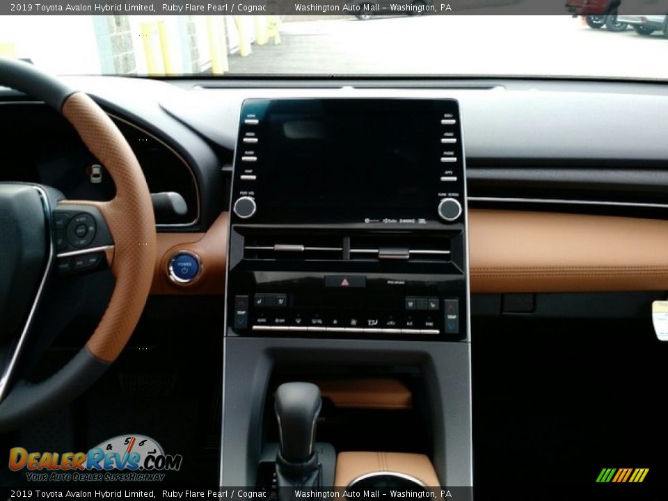 2019 Toyota Avalon Hybrid Limited Ruby Flare Pearl / Cognac Photo #19