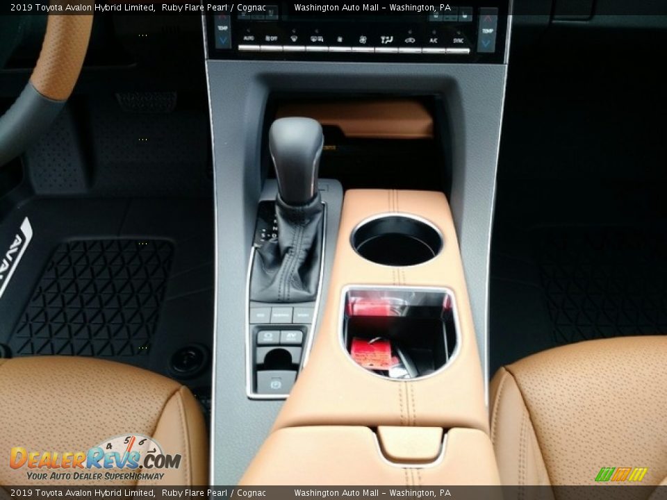 2019 Toyota Avalon Hybrid Limited Ruby Flare Pearl / Cognac Photo #20