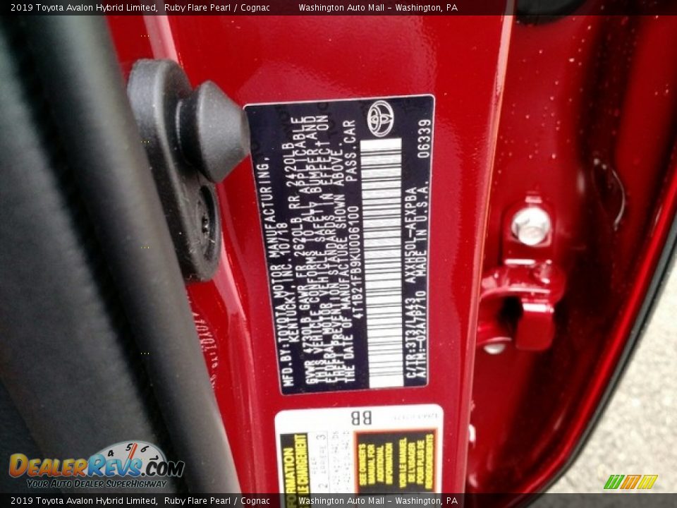 2019 Toyota Avalon Hybrid Limited Ruby Flare Pearl / Cognac Photo #26