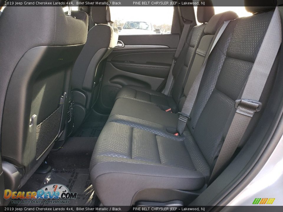 2019 Jeep Grand Cherokee Laredo 4x4 Billet Silver Metallic / Black Photo #6