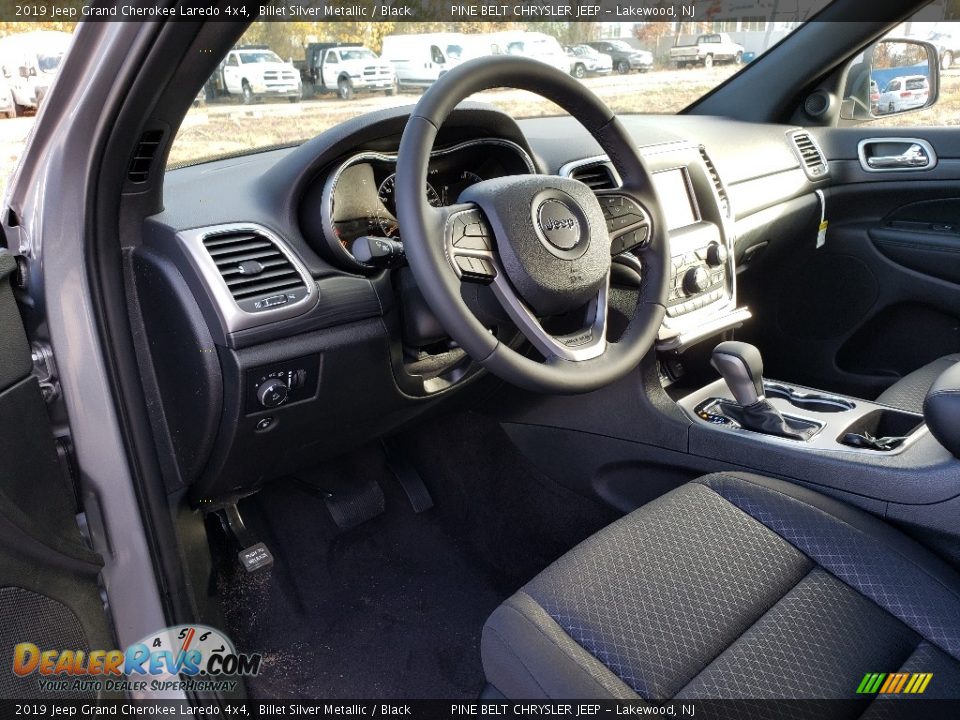 2019 Jeep Grand Cherokee Laredo 4x4 Billet Silver Metallic / Black Photo #7
