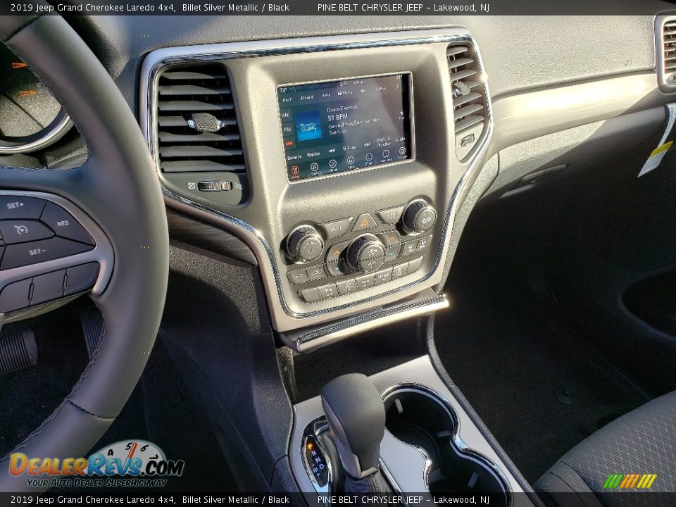 2019 Jeep Grand Cherokee Laredo 4x4 Billet Silver Metallic / Black Photo #10