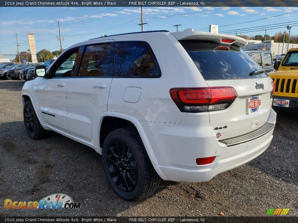 2019 Jeep Grand Cherokee Altitude 4x4 Bright White / Black Photo #4