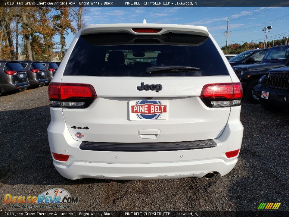 2019 Jeep Grand Cherokee Altitude 4x4 Bright White / Black Photo #5