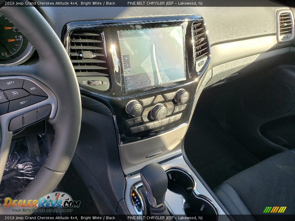 2019 Jeep Grand Cherokee Altitude 4x4 Bright White / Black Photo #10