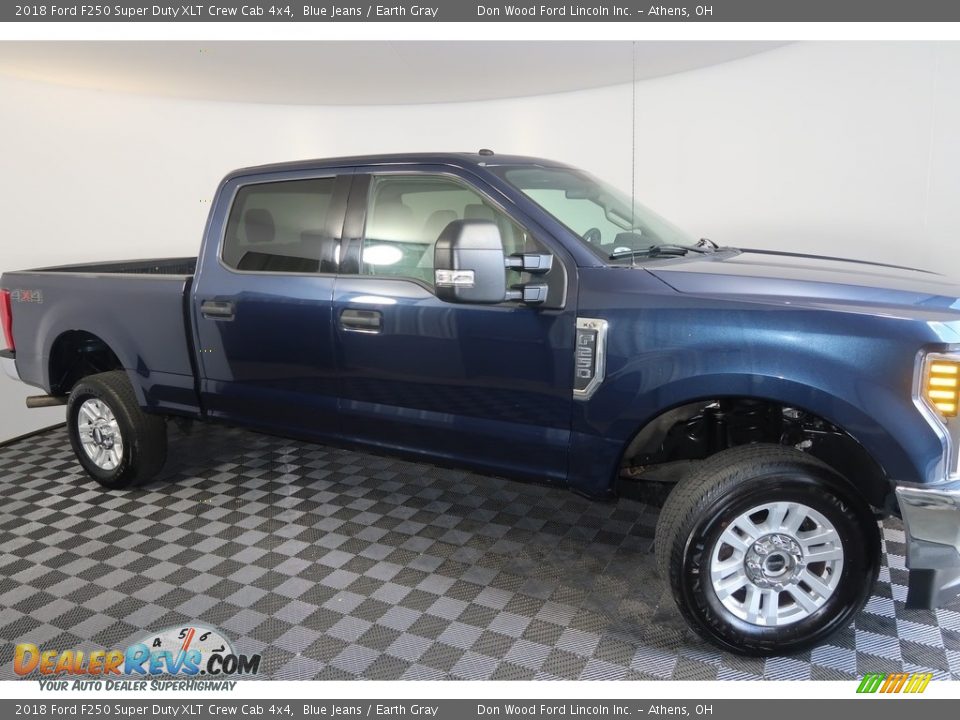 2018 Ford F250 Super Duty XLT Crew Cab 4x4 Blue Jeans / Earth Gray Photo #4