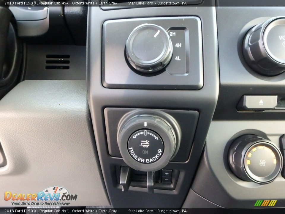2018 Ford F150 XL Regular Cab 4x4 Oxford White / Earth Gray Photo #18