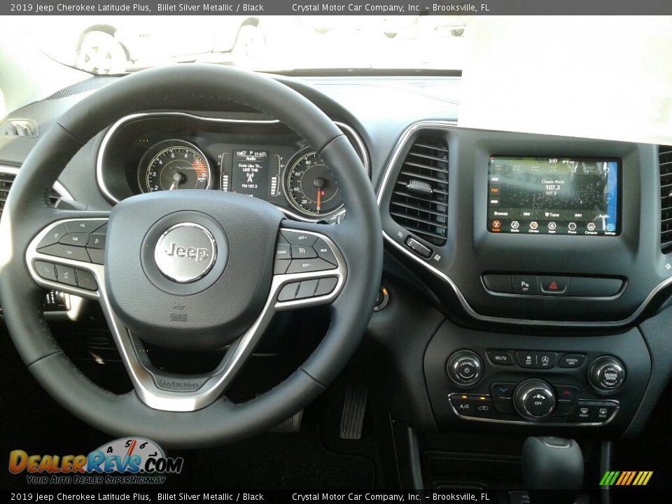 2019 Jeep Cherokee Latitude Plus Billet Silver Metallic / Black Photo #13