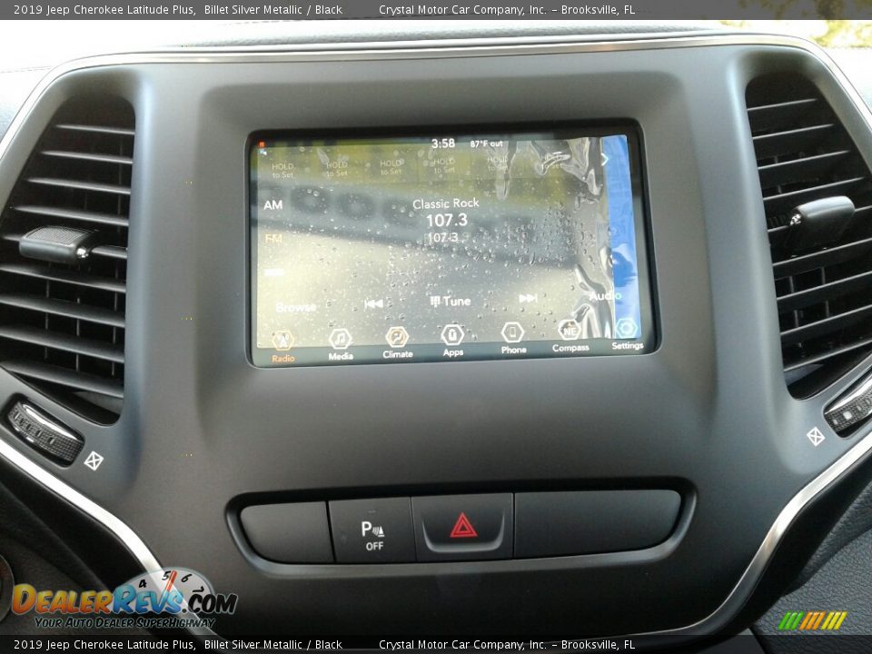 2019 Jeep Cherokee Latitude Plus Billet Silver Metallic / Black Photo #15