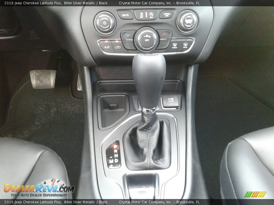 2019 Jeep Cherokee Latitude Plus Billet Silver Metallic / Black Photo #16