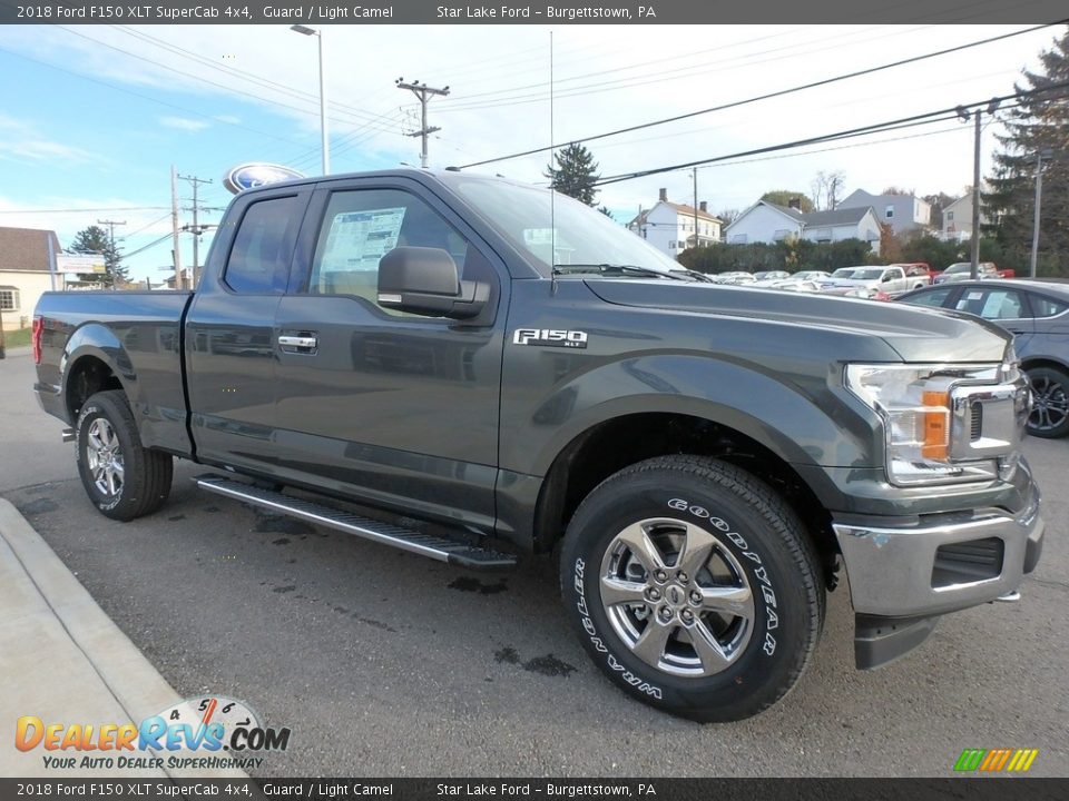 Front 3/4 View of 2018 Ford F150 XLT SuperCab 4x4 Photo #3