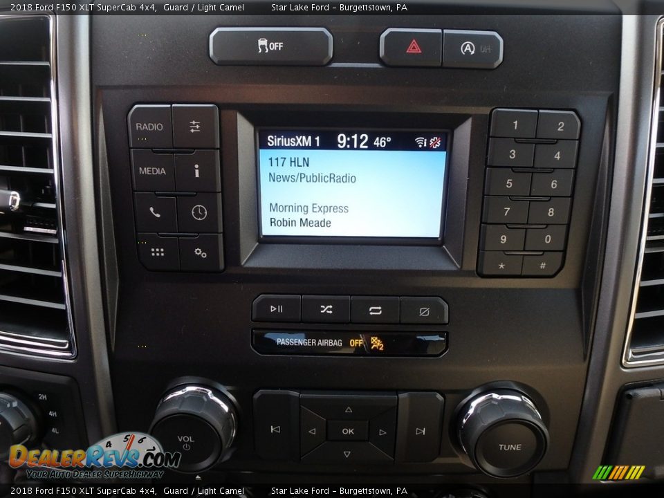 Controls of 2018 Ford F150 XLT SuperCab 4x4 Photo #19