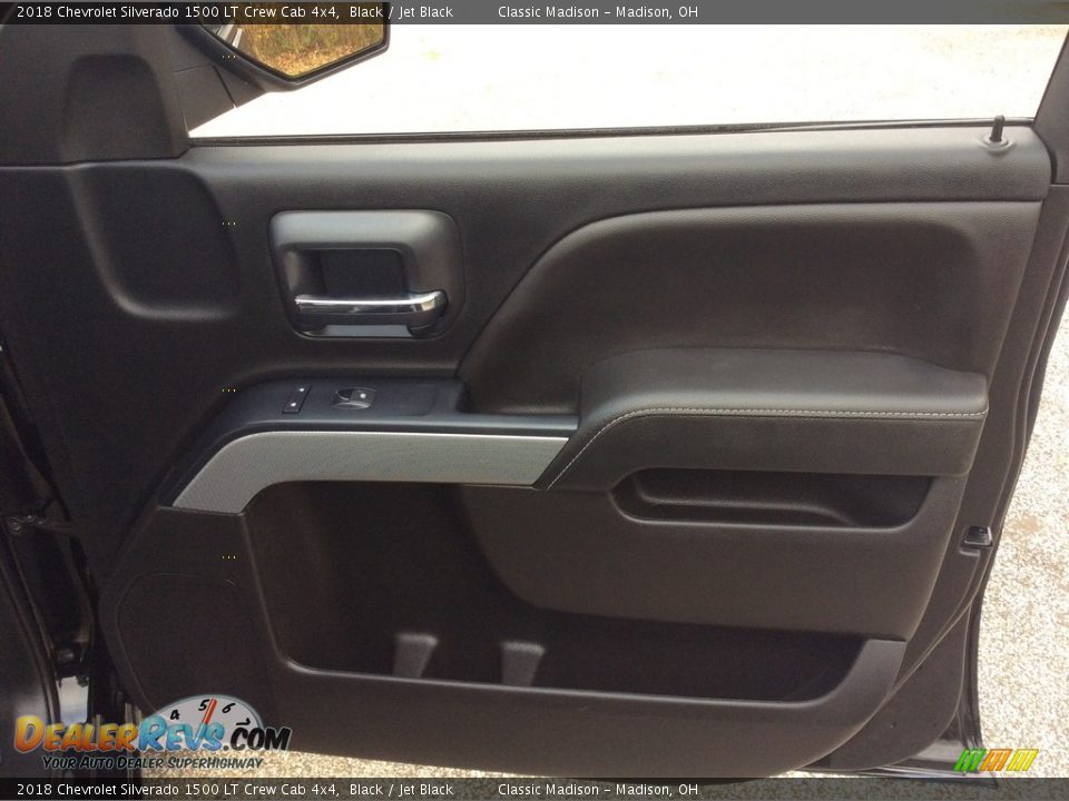 2018 Chevrolet Silverado 1500 LT Crew Cab 4x4 Black / Jet Black Photo #22