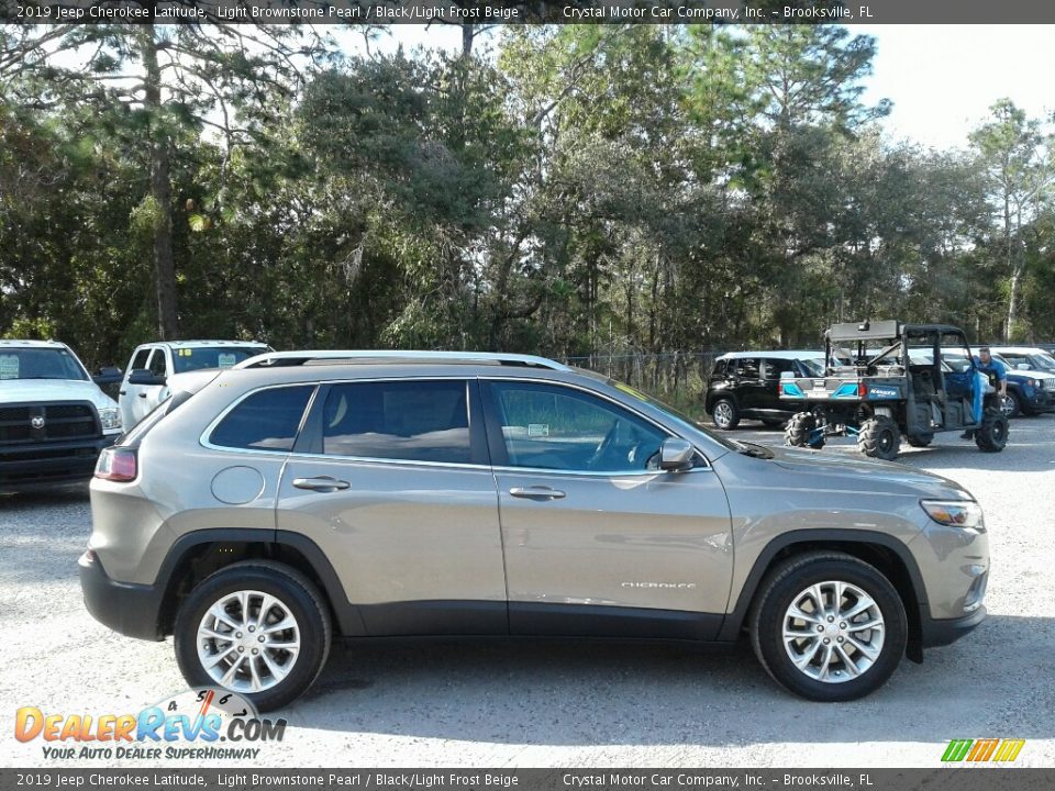 2019 Jeep Cherokee Latitude Light Brownstone Pearl / Black/Light Frost Beige Photo #6