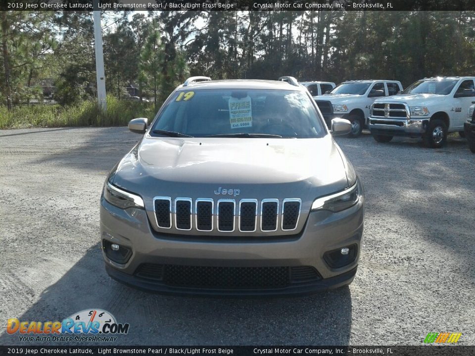 2019 Jeep Cherokee Latitude Light Brownstone Pearl / Black/Light Frost Beige Photo #8