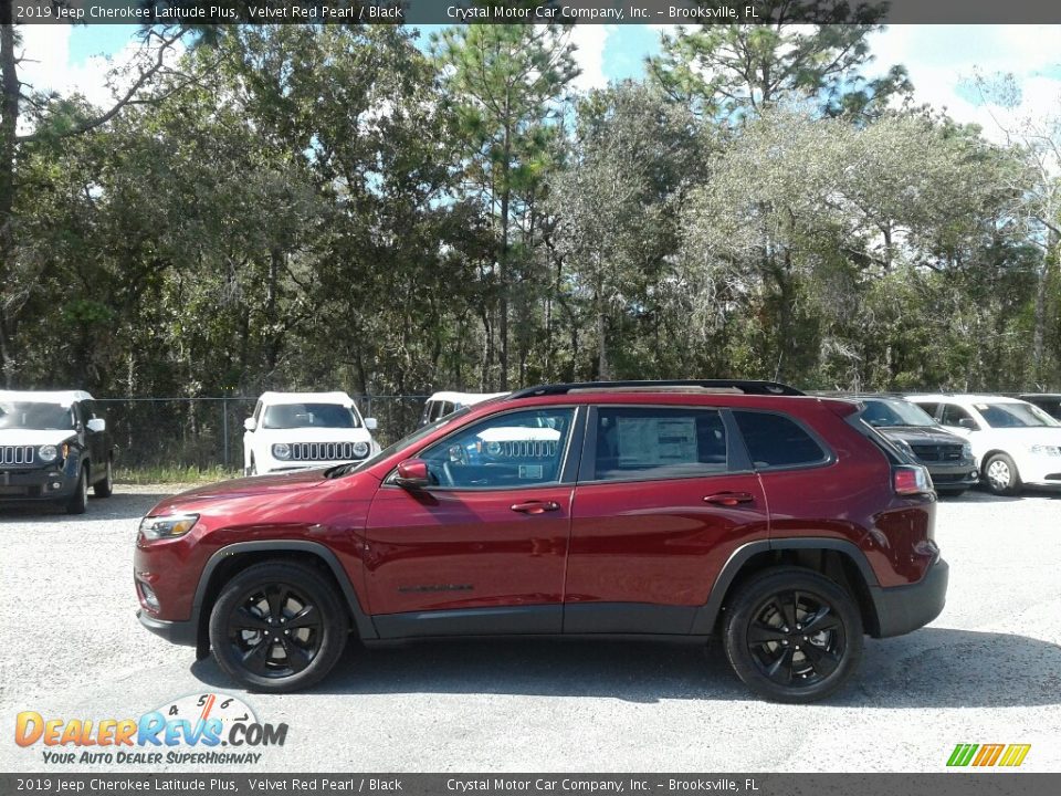 2019 Jeep Cherokee Latitude Plus Velvet Red Pearl / Black Photo #2