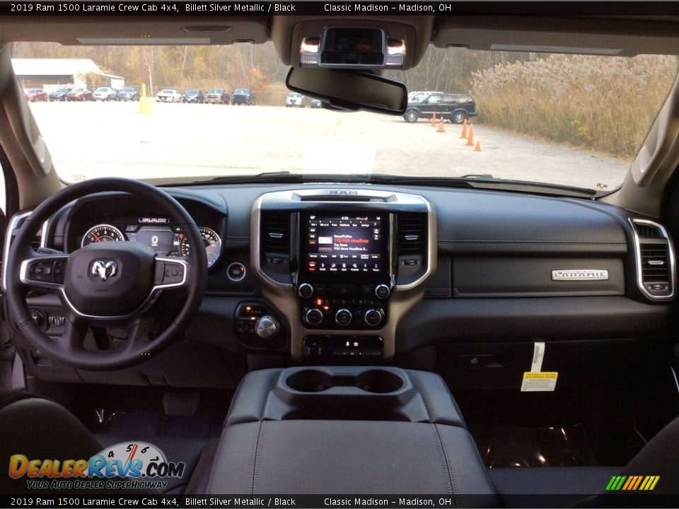 2019 Ram 1500 Laramie Crew Cab 4x4 Billett Silver Metallic / Black Photo #12