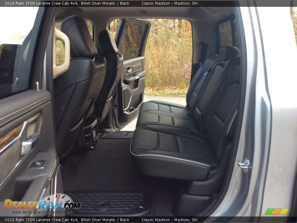 2019 Ram 1500 Laramie Crew Cab 4x4 Billett Silver Metallic / Black Photo #18