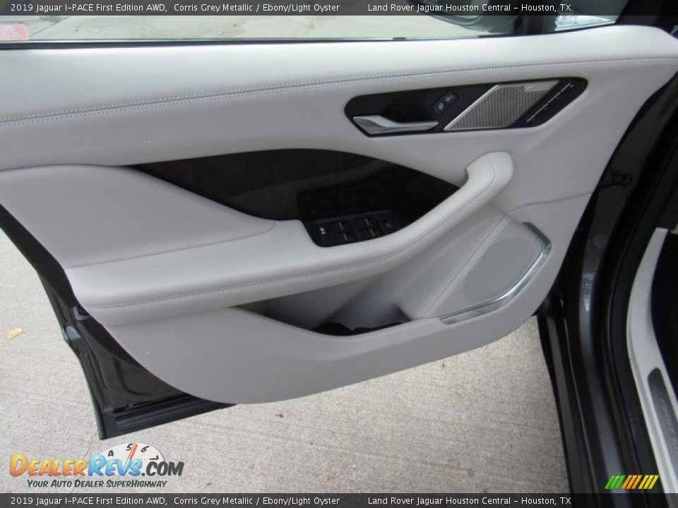Door Panel of 2019 Jaguar I-PACE First Edition AWD Photo #23