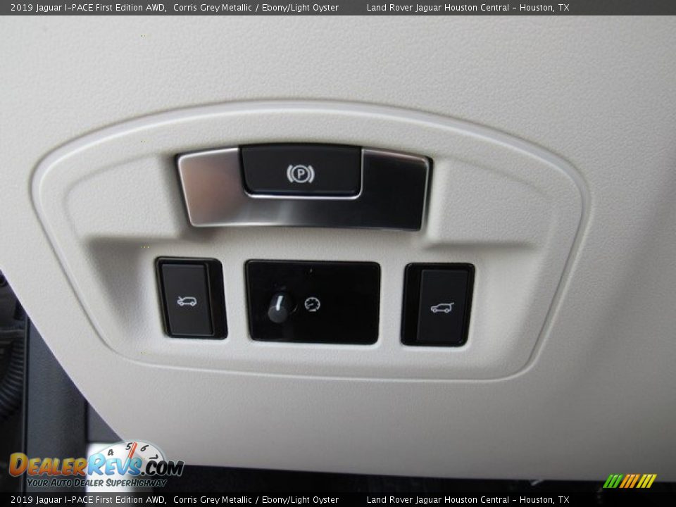 Controls of 2019 Jaguar I-PACE First Edition AWD Photo #26
