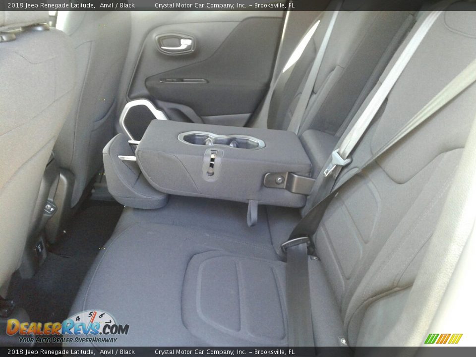 2018 Jeep Renegade Latitude Anvil / Black Photo #10