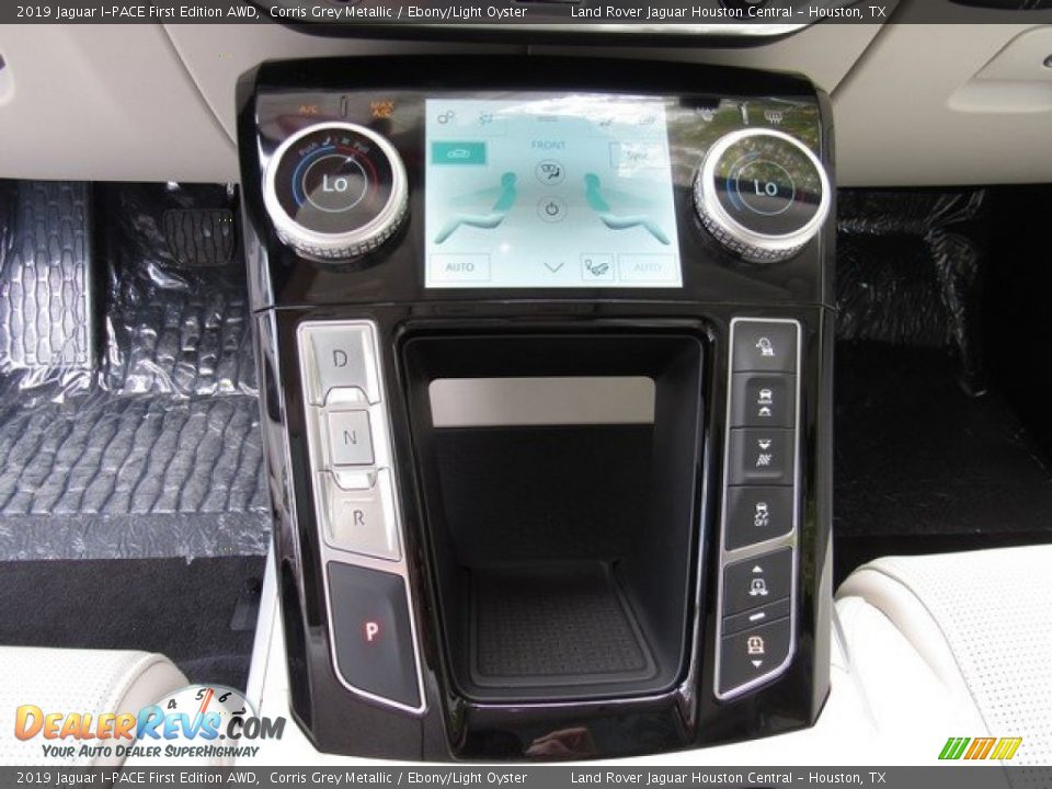 Controls of 2019 Jaguar I-PACE First Edition AWD Photo #32