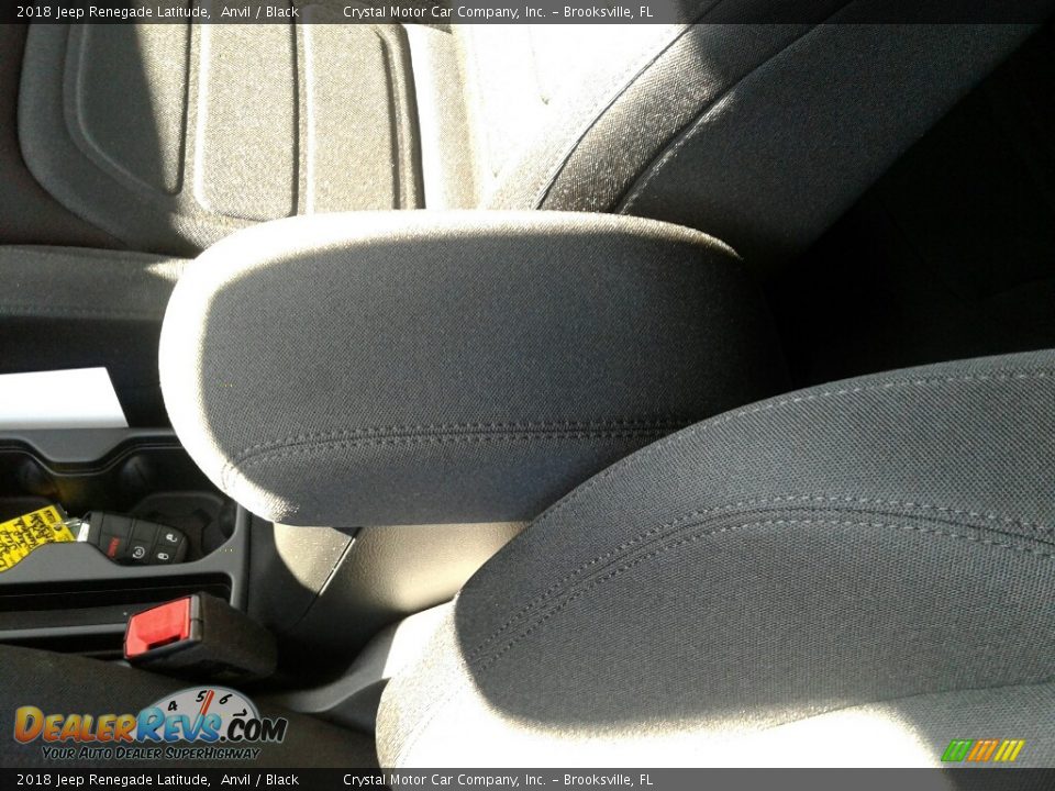 2018 Jeep Renegade Latitude Anvil / Black Photo #18