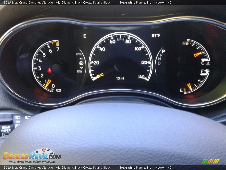 2019 Jeep Grand Cherokee Altitude 4x4 Diamond Black Crystal Pearl / Black Photo #20