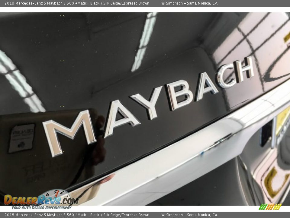 2018 Mercedes-Benz S Maybach S 560 4Matic Black / Silk Beige/Espresso Brown Photo #17