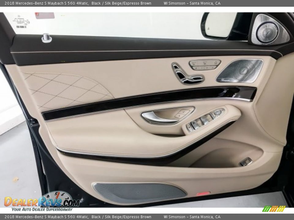 Door Panel of 2018 Mercedes-Benz S Maybach S 560 4Matic Photo #27