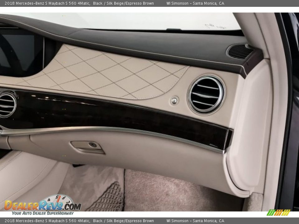 Dashboard of 2018 Mercedes-Benz S Maybach S 560 4Matic Photo #29