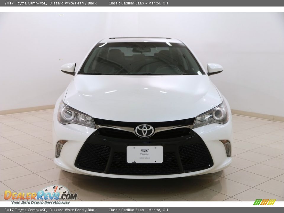 2017 Toyota Camry XSE Blizzard White Pearl / Black Photo #2