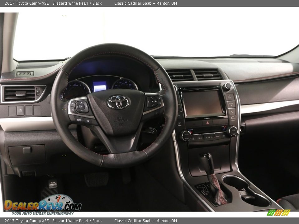 2017 Toyota Camry XSE Blizzard White Pearl / Black Photo #6