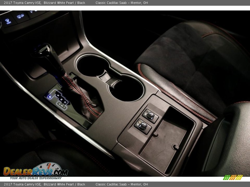 2017 Toyota Camry XSE Blizzard White Pearl / Black Photo #13