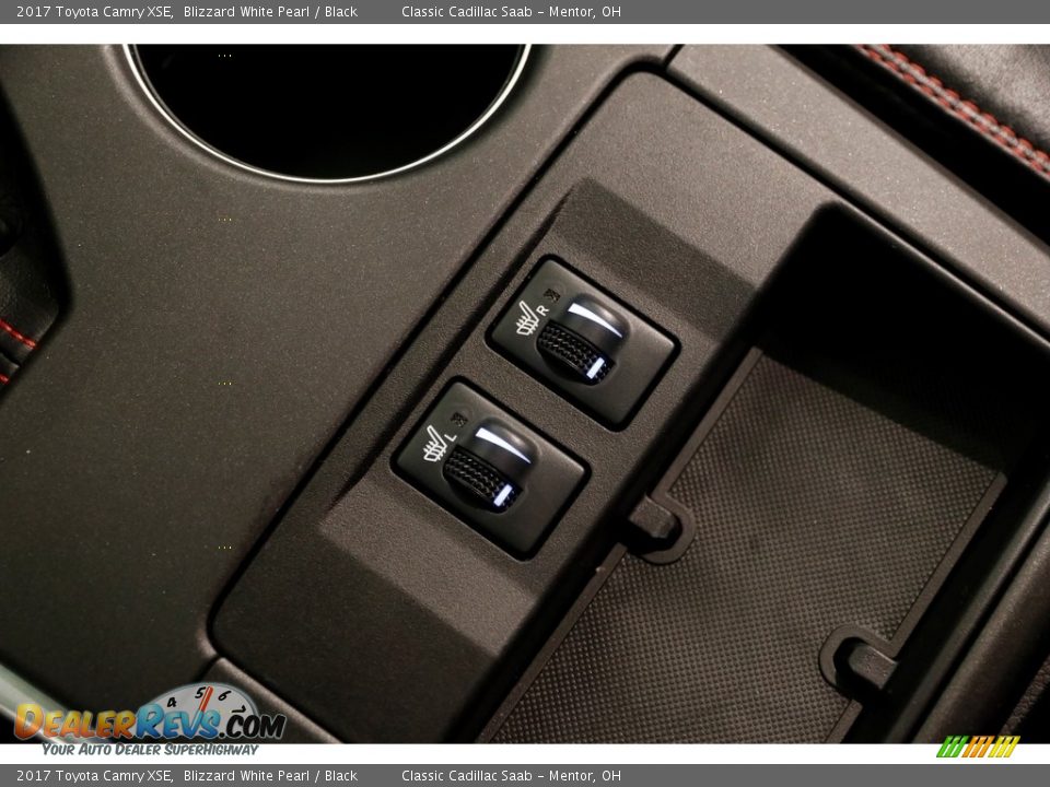 2017 Toyota Camry XSE Blizzard White Pearl / Black Photo #14