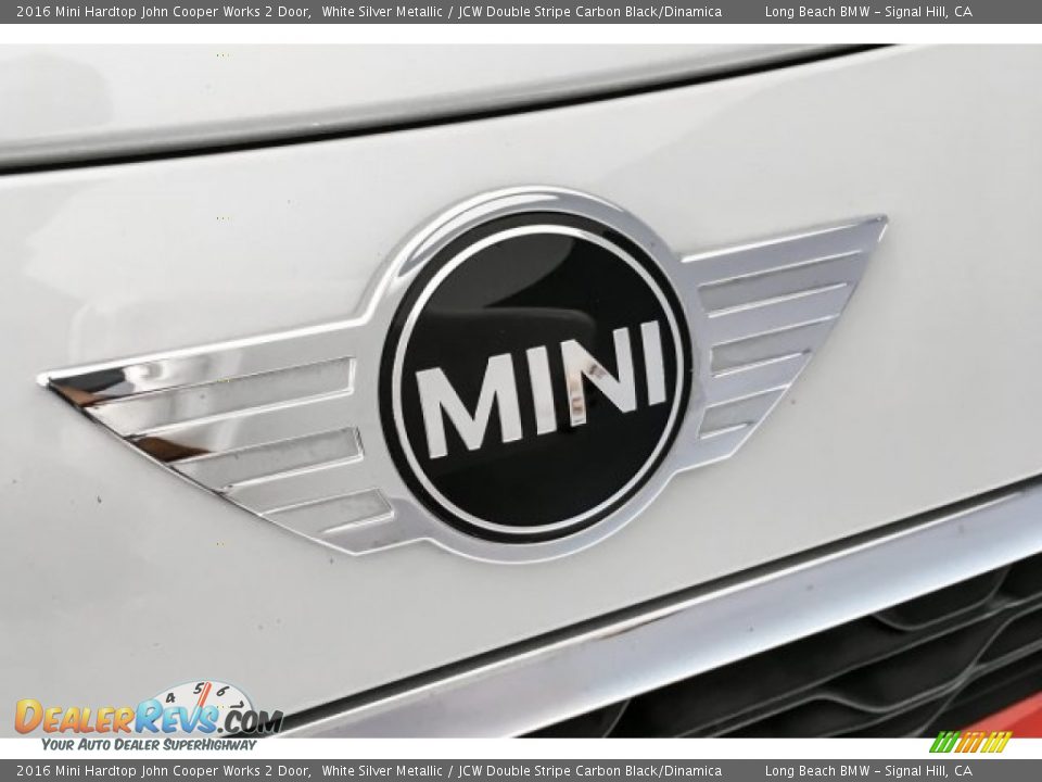 2016 Mini Hardtop John Cooper Works 2 Door White Silver Metallic / JCW Double Stripe Carbon Black/Dinamica Photo #7