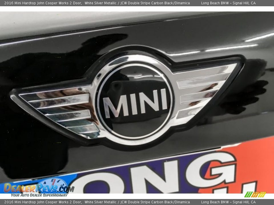 2016 Mini Hardtop John Cooper Works 2 Door White Silver Metallic / JCW Double Stripe Carbon Black/Dinamica Photo #27