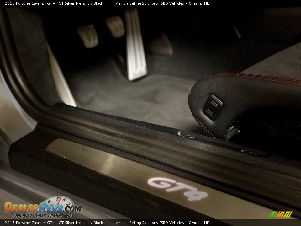 2016 Porsche Cayman GT4 GT Silver Metallic / Black Photo #4
