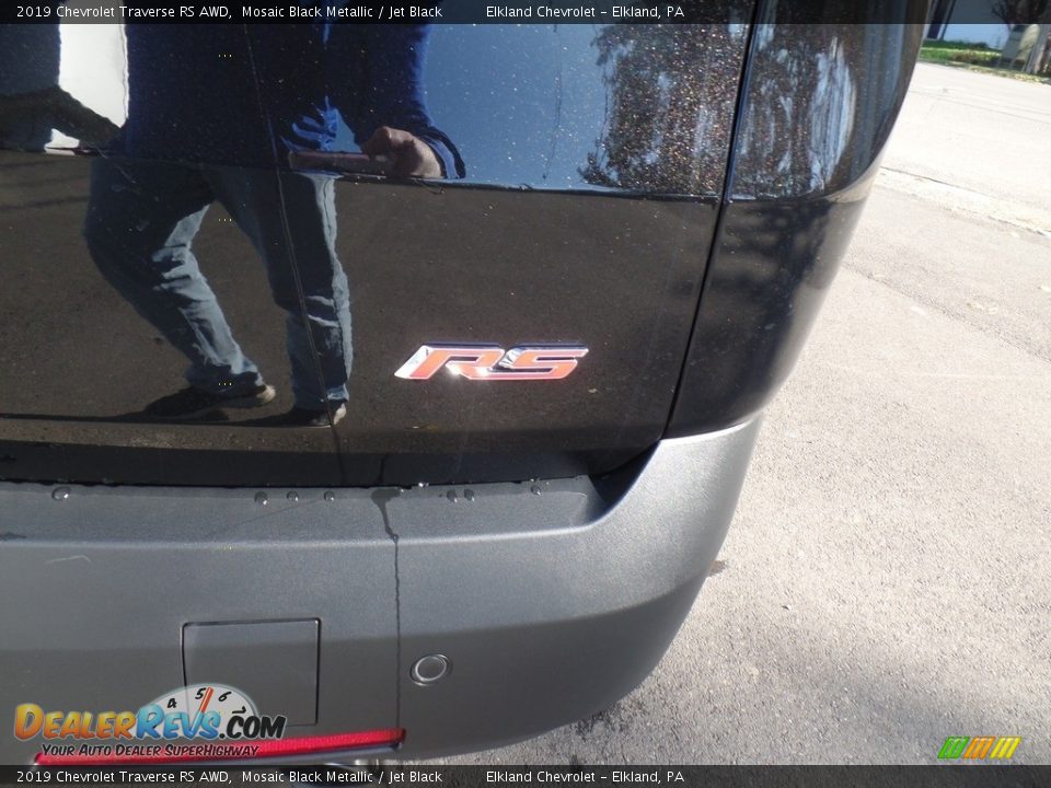 2019 Chevrolet Traverse RS AWD Mosaic Black Metallic / Jet Black Photo #11