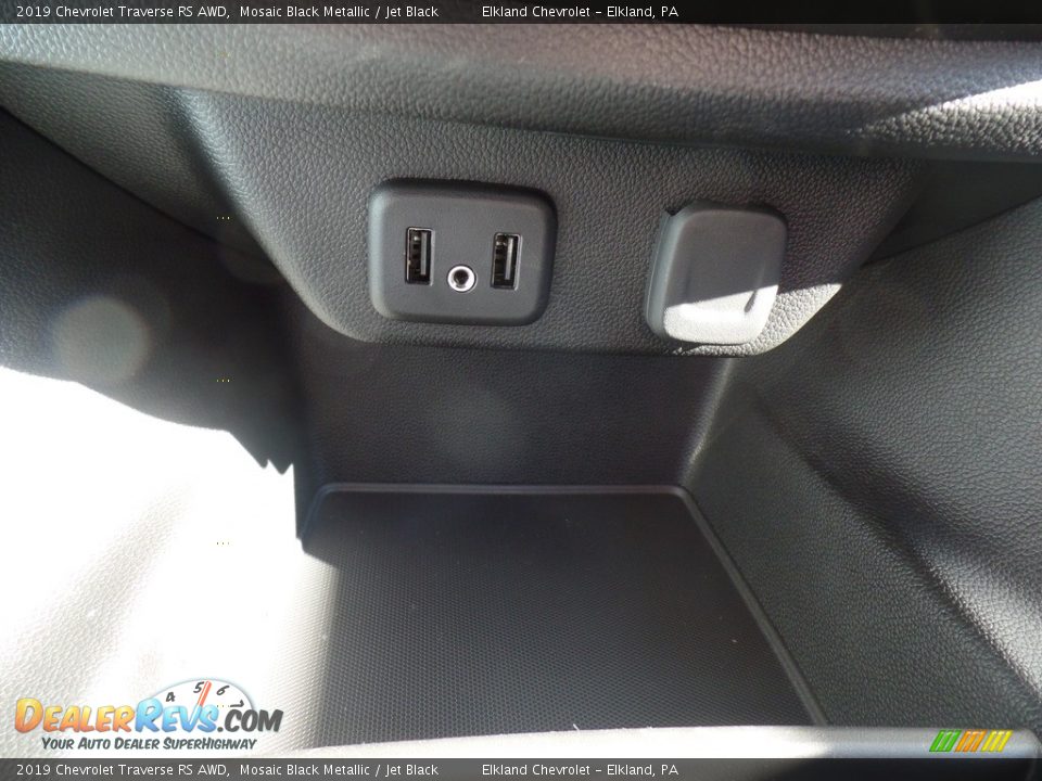 2019 Chevrolet Traverse RS AWD Mosaic Black Metallic / Jet Black Photo #36