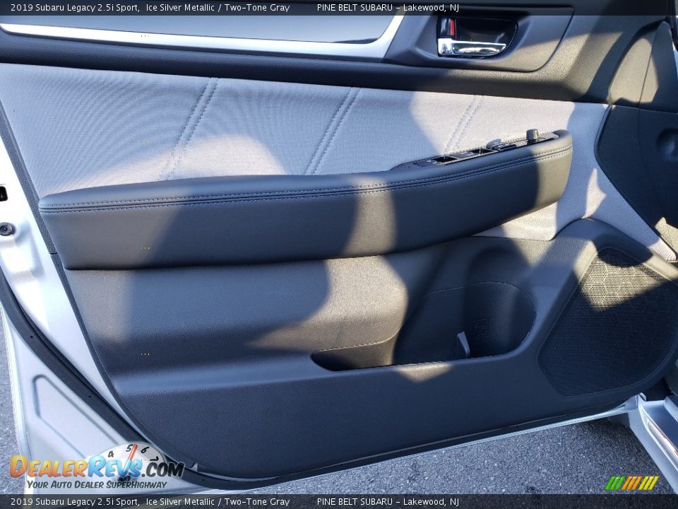 2019 Subaru Legacy 2.5i Sport Ice Silver Metallic / Two-Tone Gray Photo #8