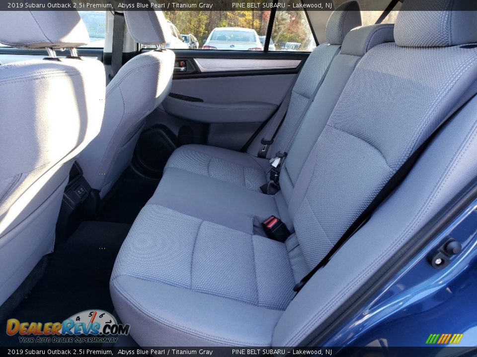 2019 Subaru Outback 2.5i Premium Abyss Blue Pearl / Titanium Gray Photo #6