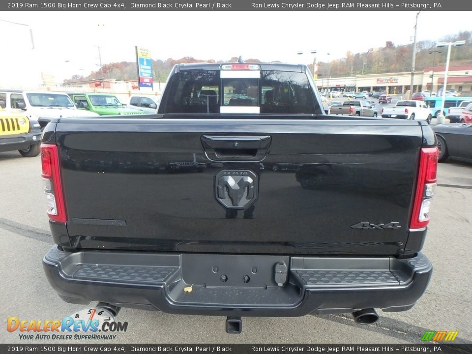 2019 Ram 1500 Big Horn Crew Cab 4x4 Diamond Black Crystal Pearl / Black Photo #4