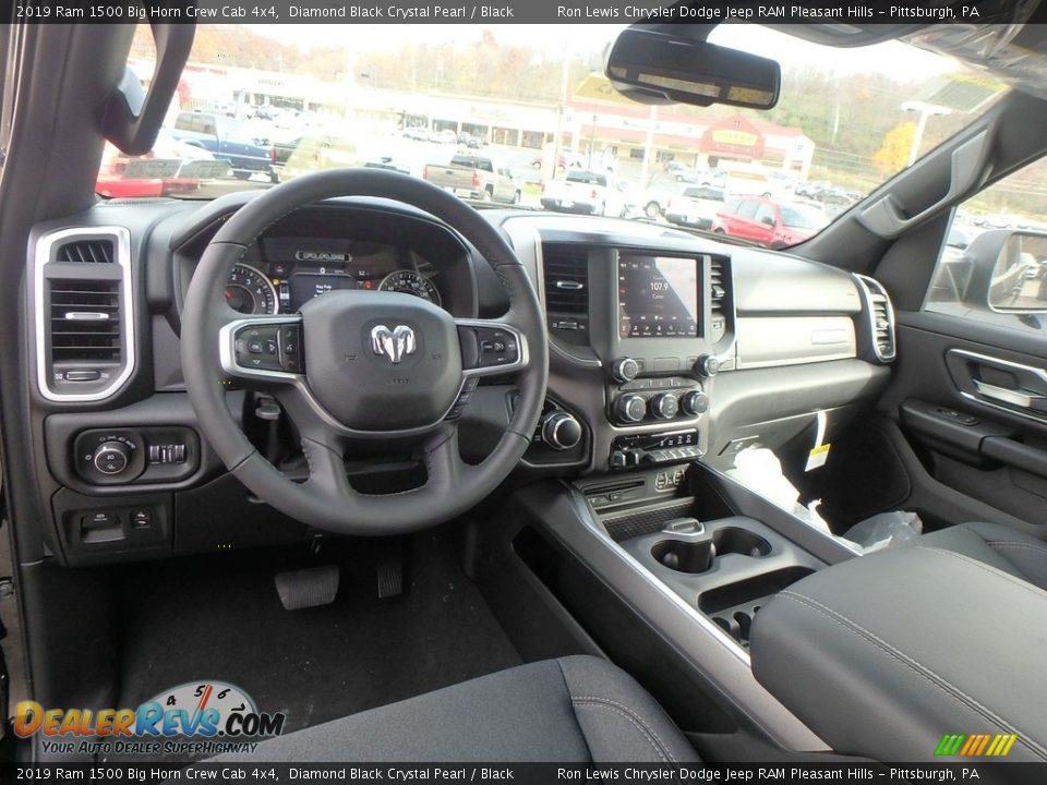 2019 Ram 1500 Big Horn Crew Cab 4x4 Diamond Black Crystal Pearl / Black Photo #12