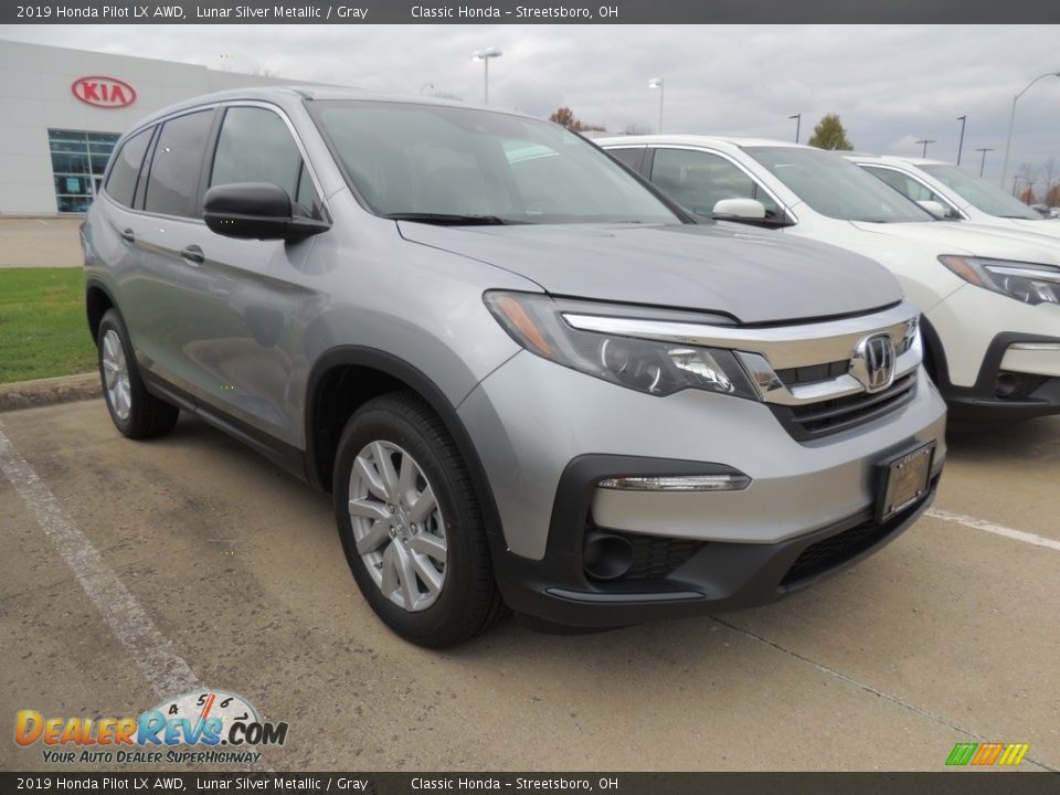 2019 Honda Pilot LX AWD Lunar Silver Metallic / Gray Photo #3