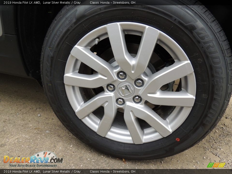 2019 Honda Pilot LX AWD Lunar Silver Metallic / Gray Photo #14