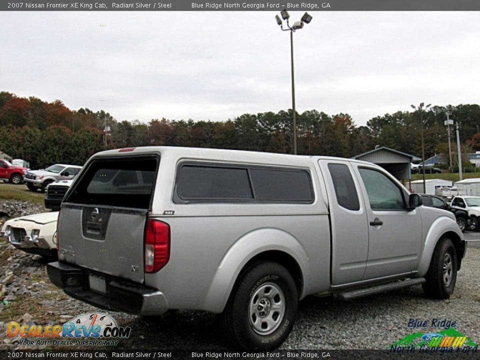 2007 Nissan Frontier XE King Cab Radiant Silver / Steel Photo #3