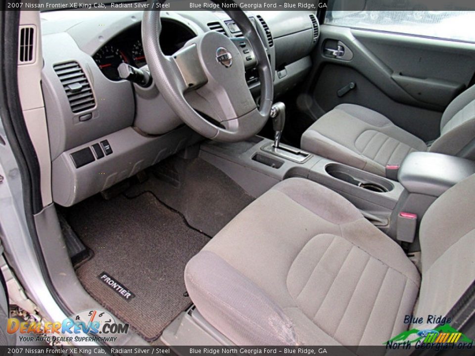 2007 Nissan Frontier XE King Cab Radiant Silver / Steel Photo #5