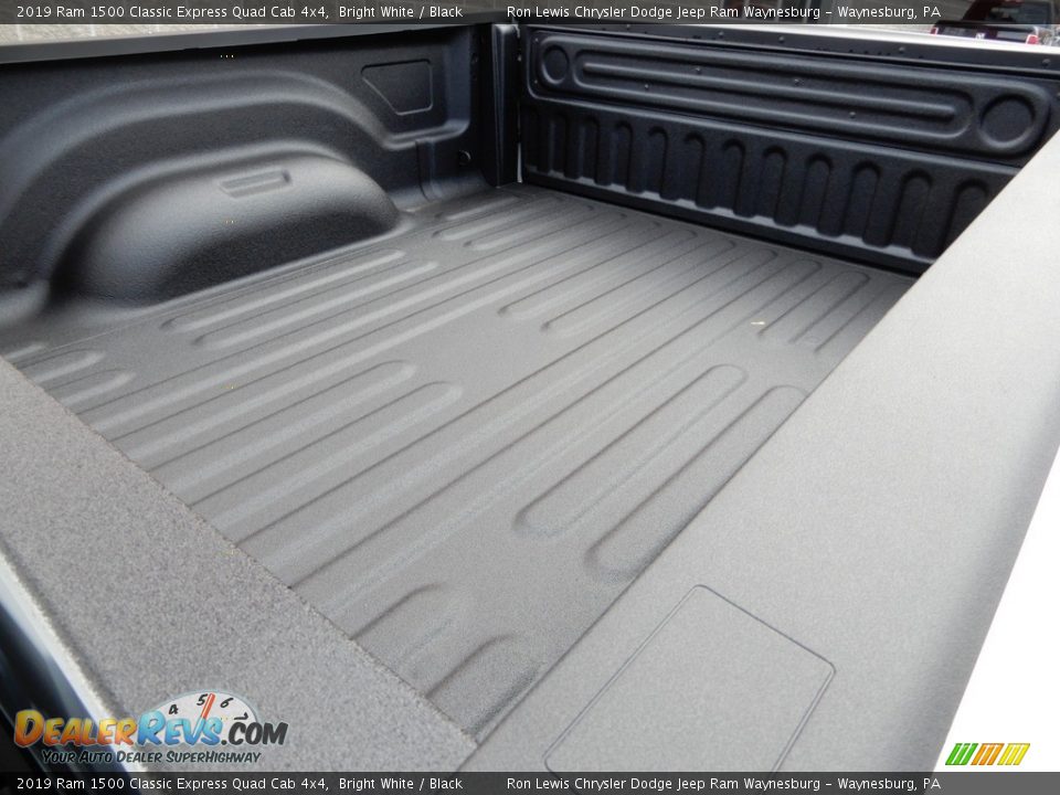2019 Ram 1500 Classic Express Quad Cab 4x4 Bright White / Black Photo #13