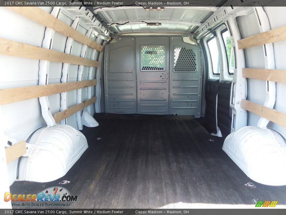 2017 GMC Savana Van 2500 Cargo Summit White / Medium Pewter Photo #3